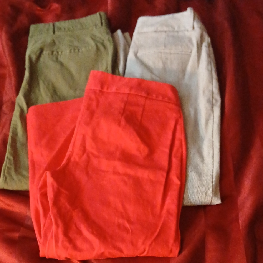 Forever 21 Women's Cropped Pants in Olive, Coral, and Light Gray